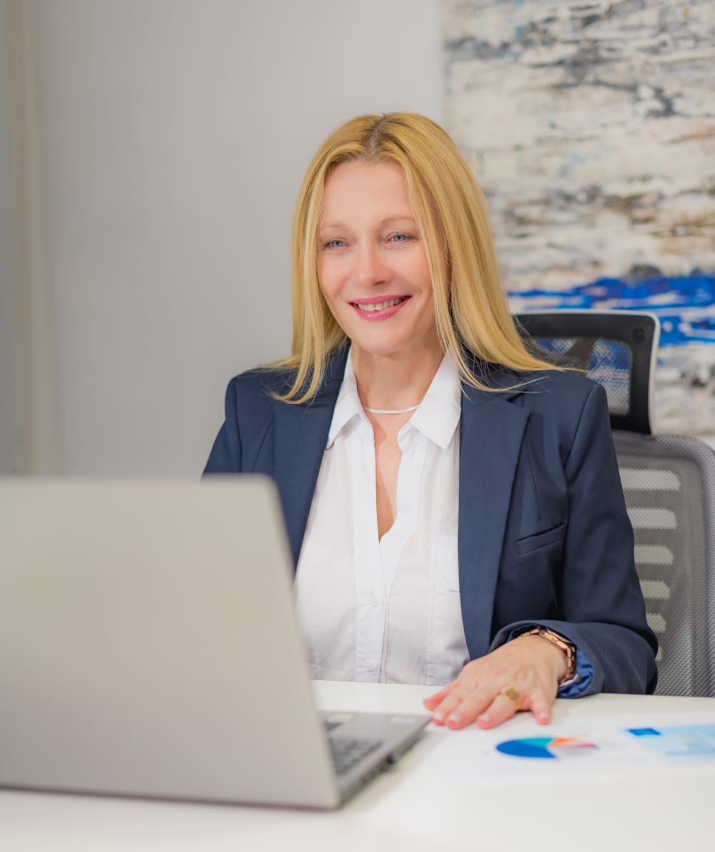 Angelina Asesora de Seguros en Zenón Pereyra